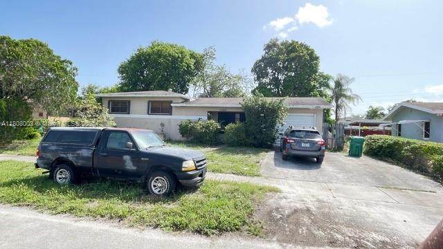 18900 11th Ave - Photo 1