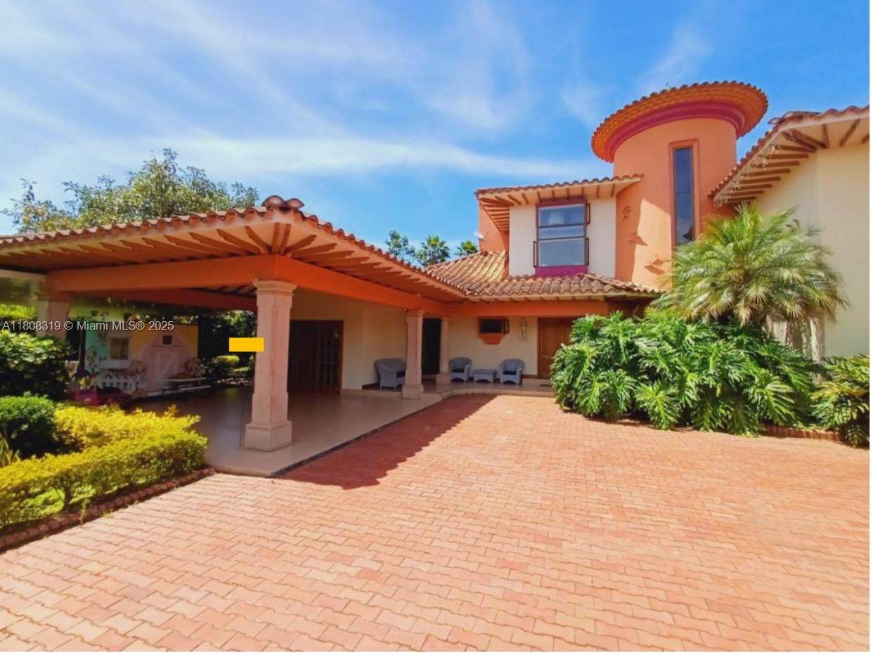 Casa 23 Villas De Llano Grande - Photo 1