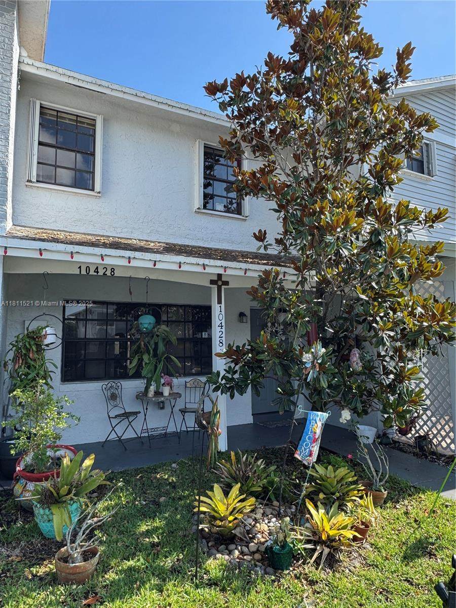 10428 3rd St - Photo 1