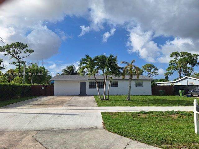 3961 Park Ln - Photo 1