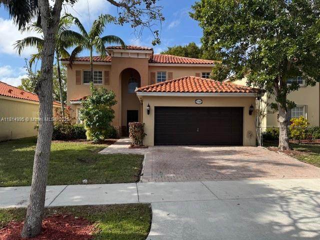 1720 35th Ave - Photo 1