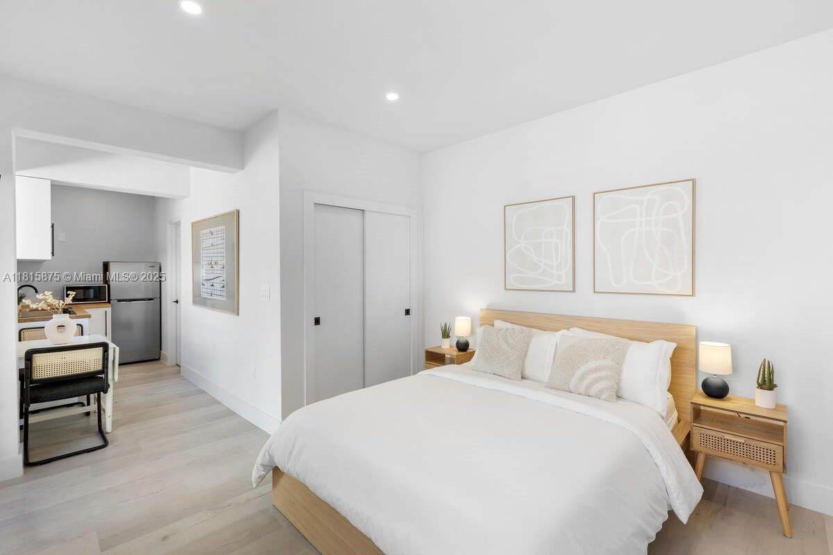 810 6th Ave - Photo 1