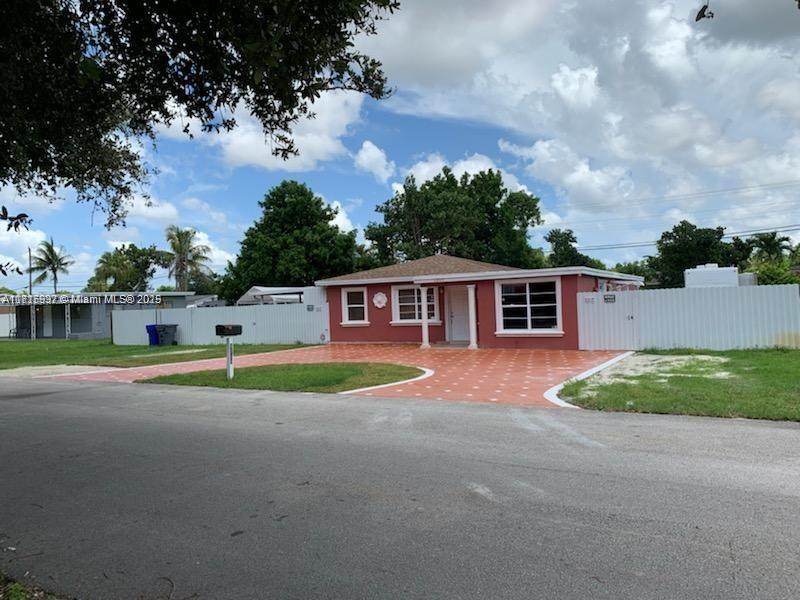 6309 Wiley St - Photo 1