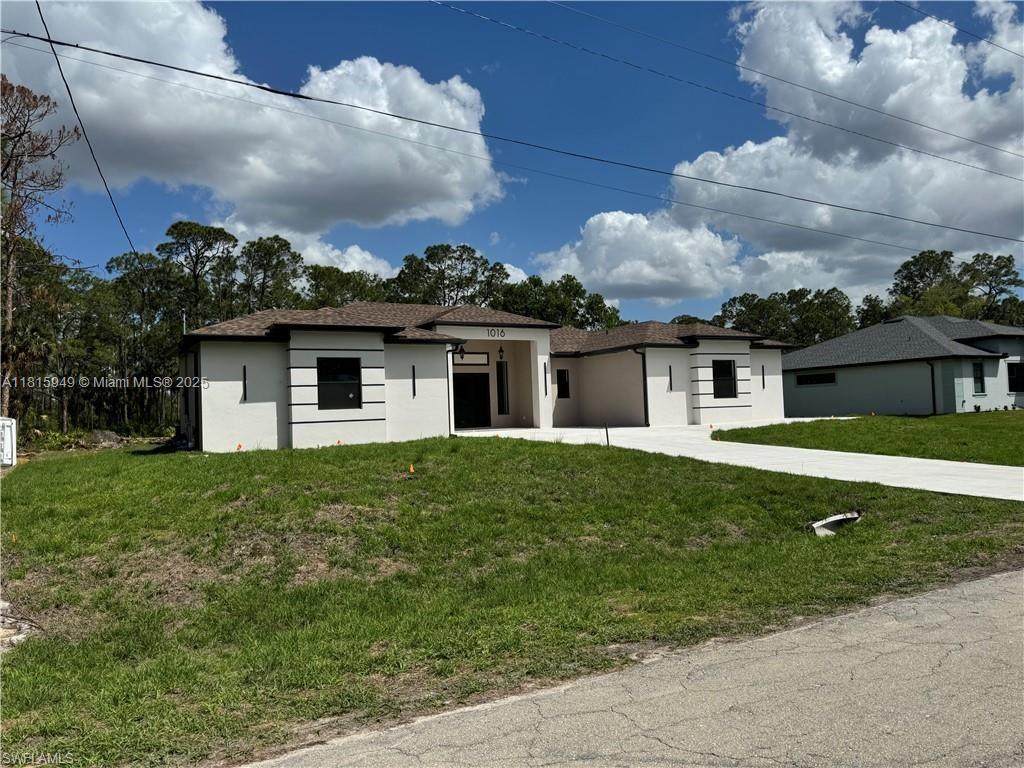 1016 Magnolia Ave - Photo 1