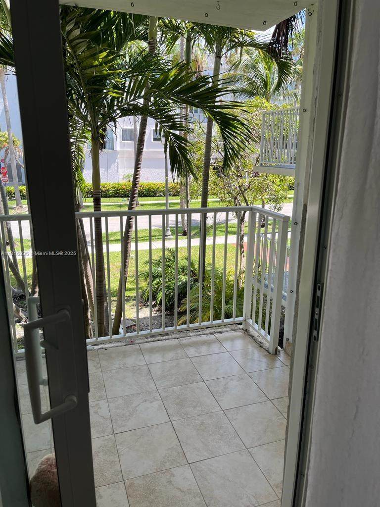 240 Galen Dr - Photo 1