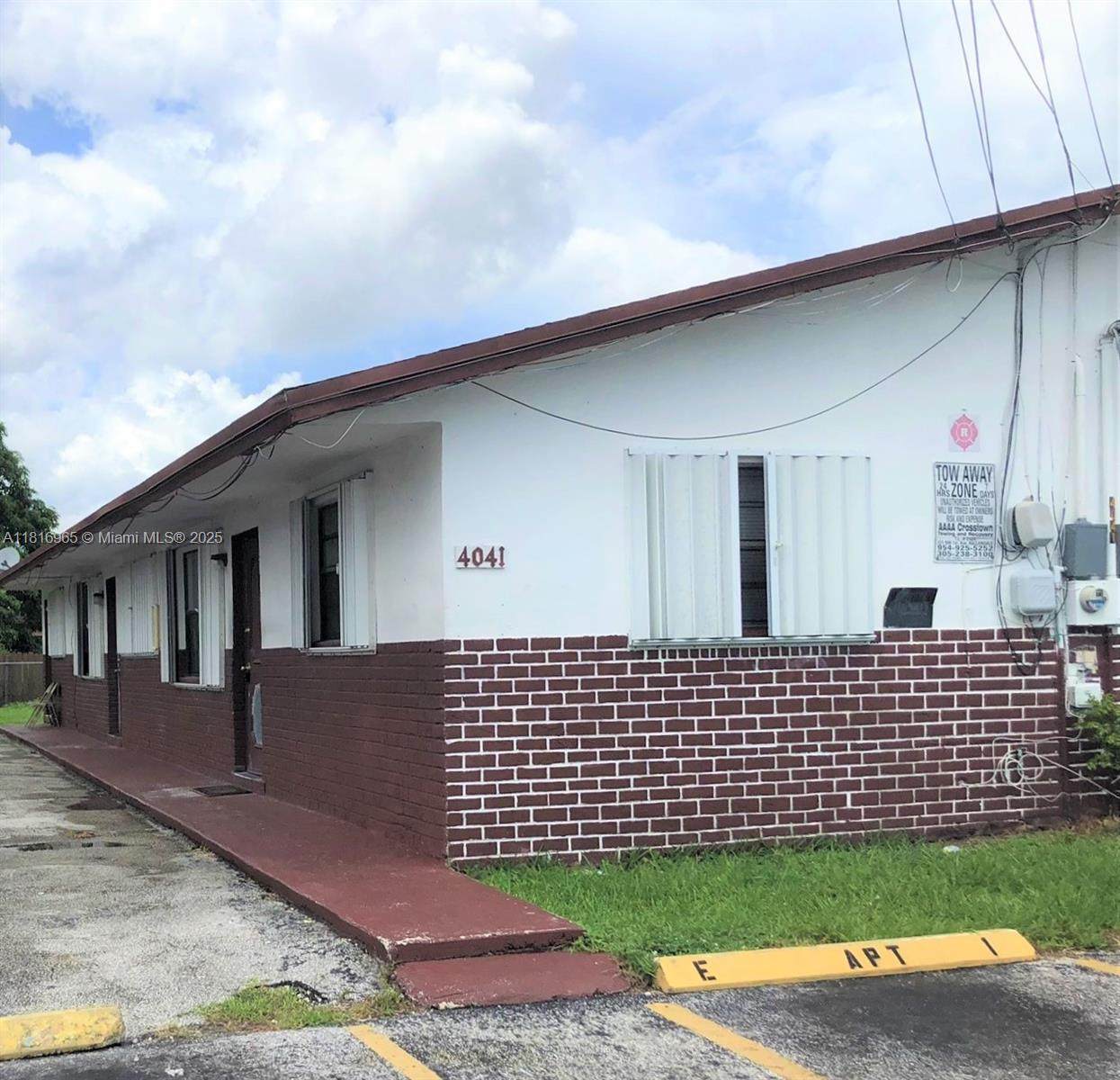 4041 23rd St - Photo 1