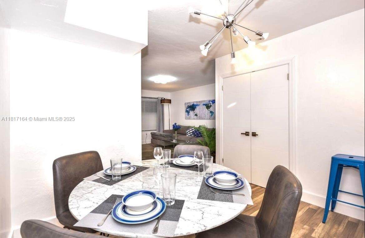 401 79th St - Photo 1
