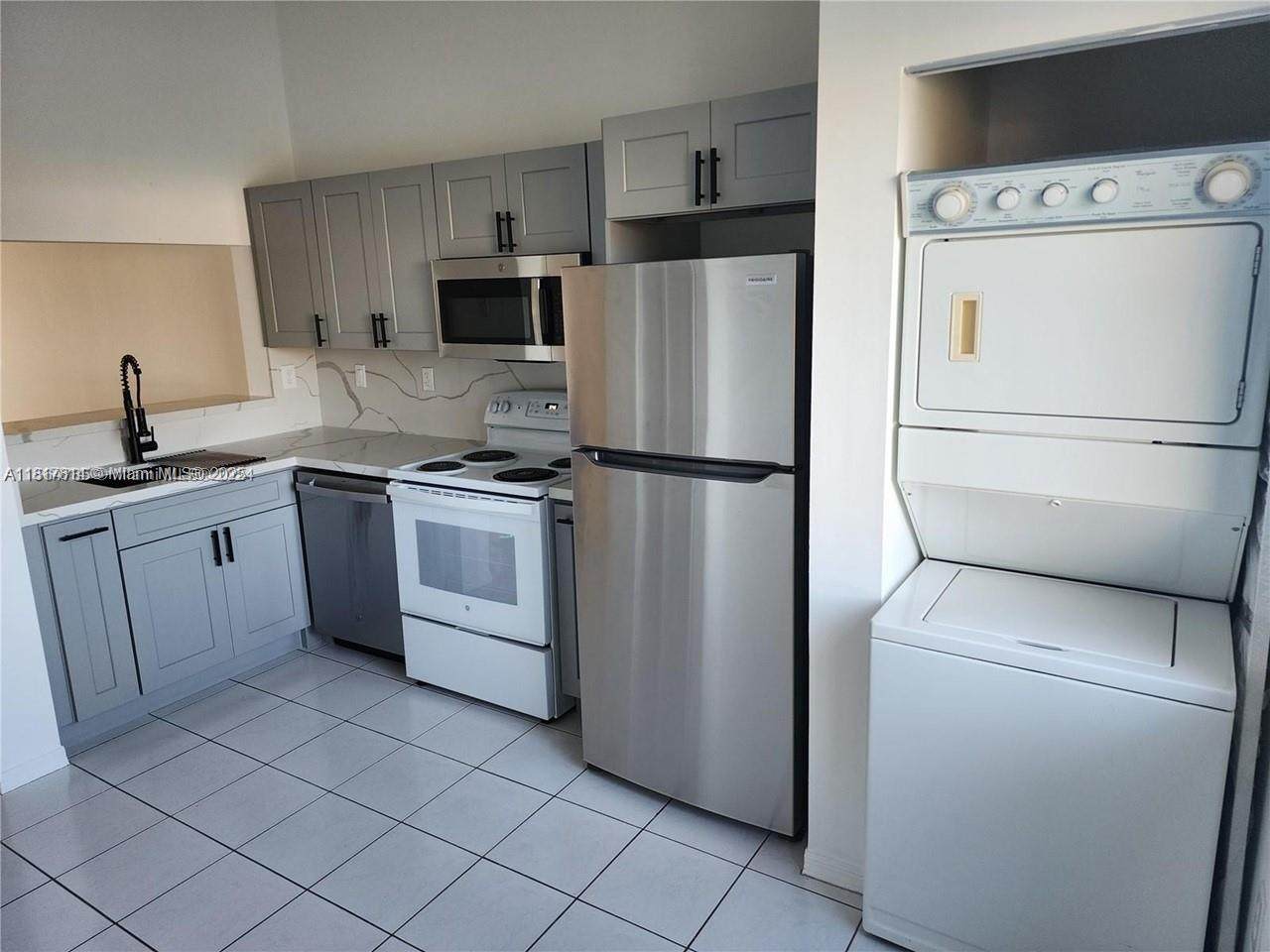 6465 130th Pl - Photo 1