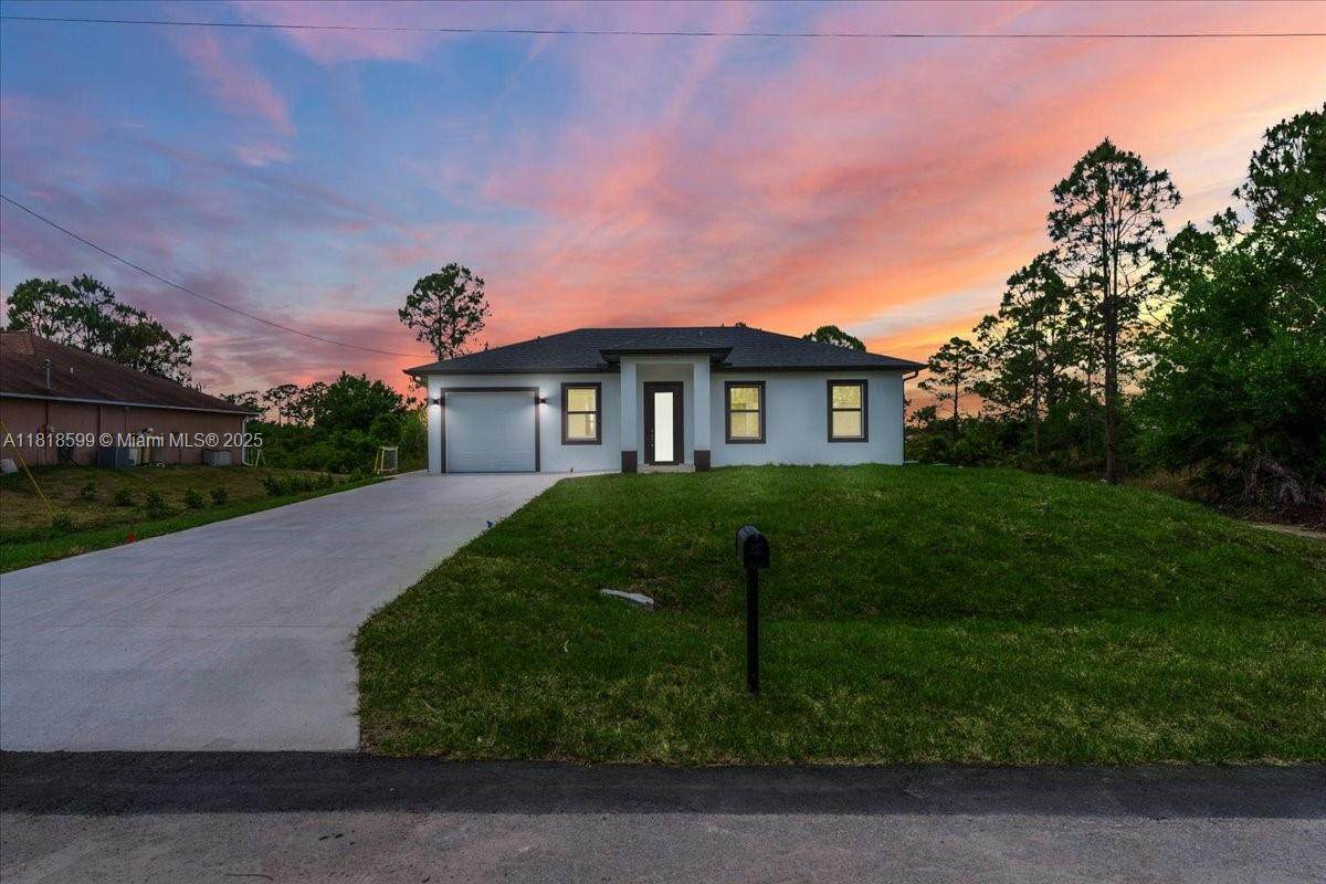 1262 Bowles Ave - Photo 1