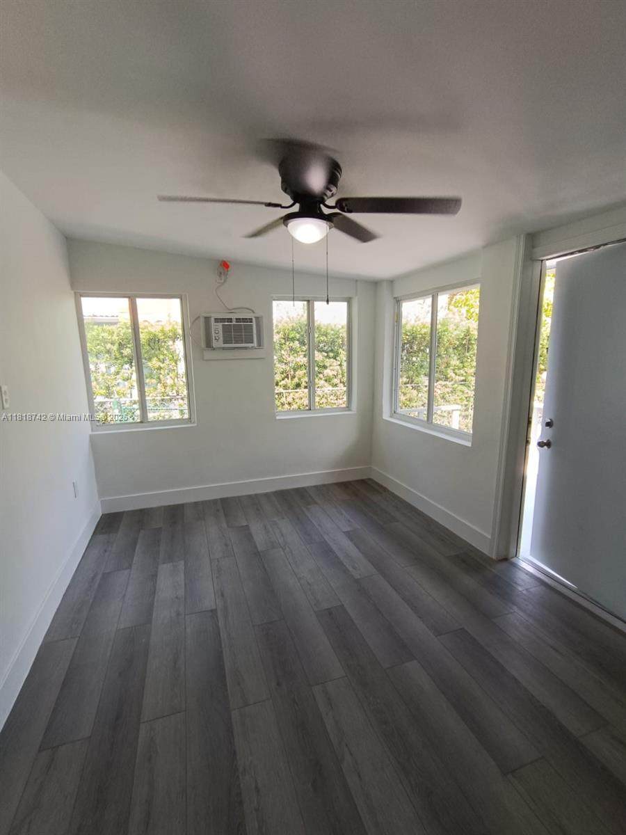 1857 4th St - Photo 1