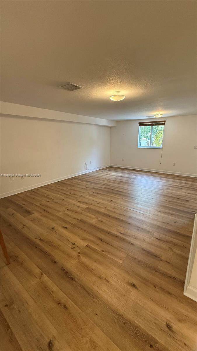 5838 Devonshire Blvd - Photo 1