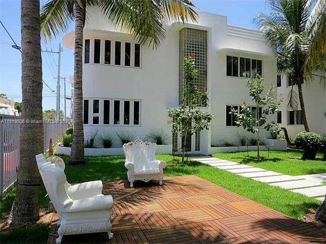 551 Michigan Ave - Photo 1