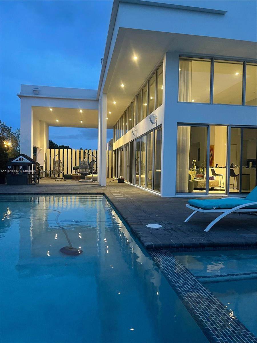 16639 Botaniko Dr N - Photo 1