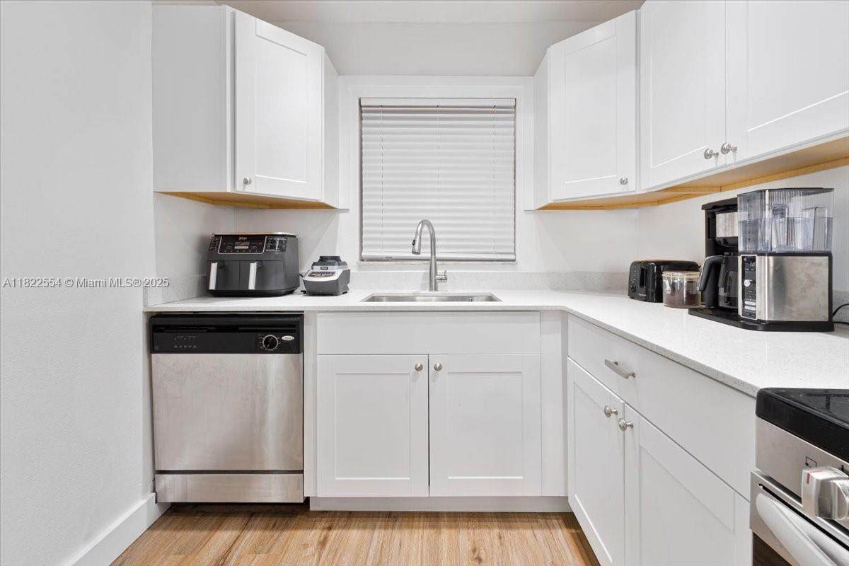 9481 Evergreen Pl - Photo 1