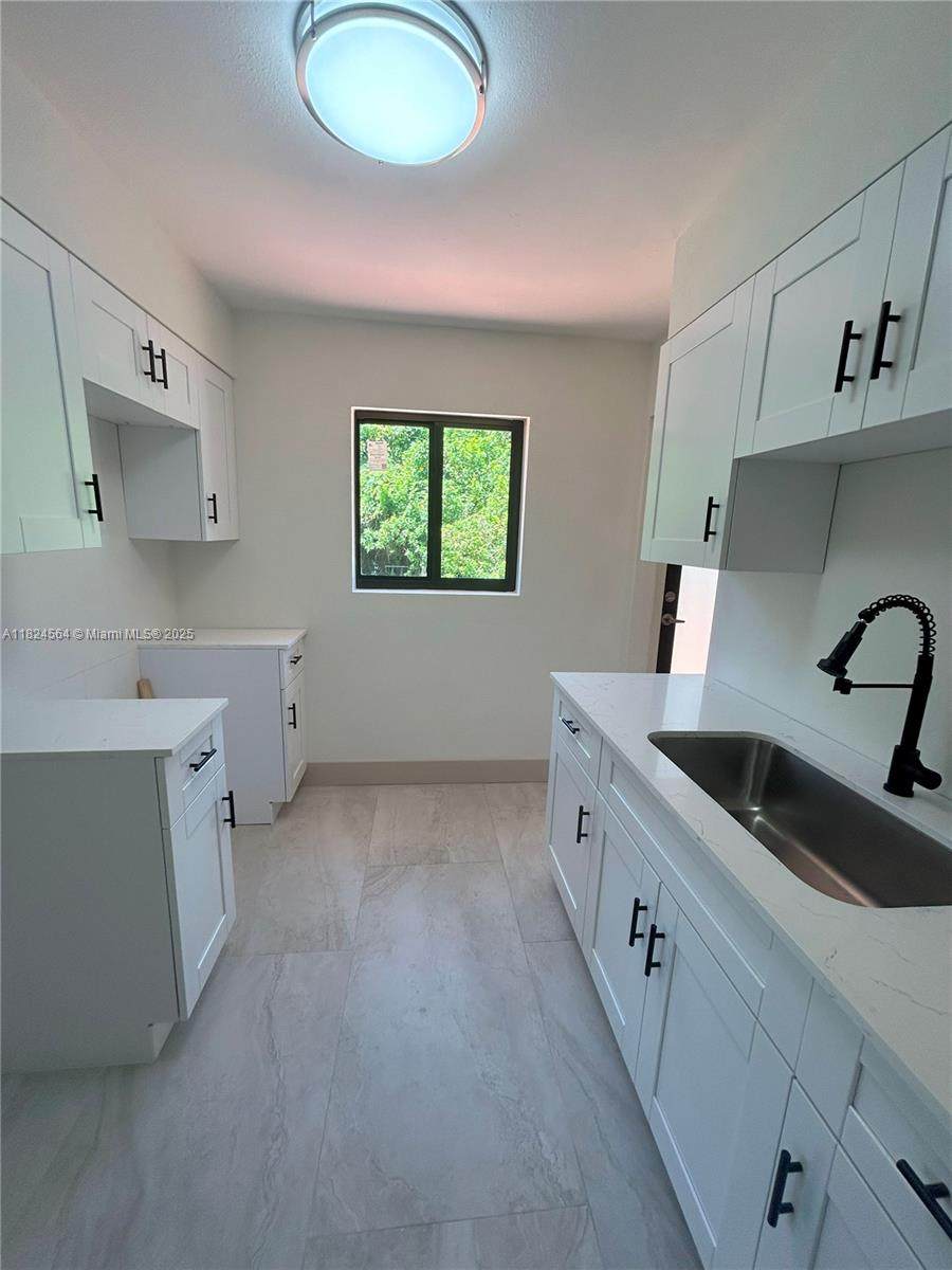 2971 179th St - Photo 1