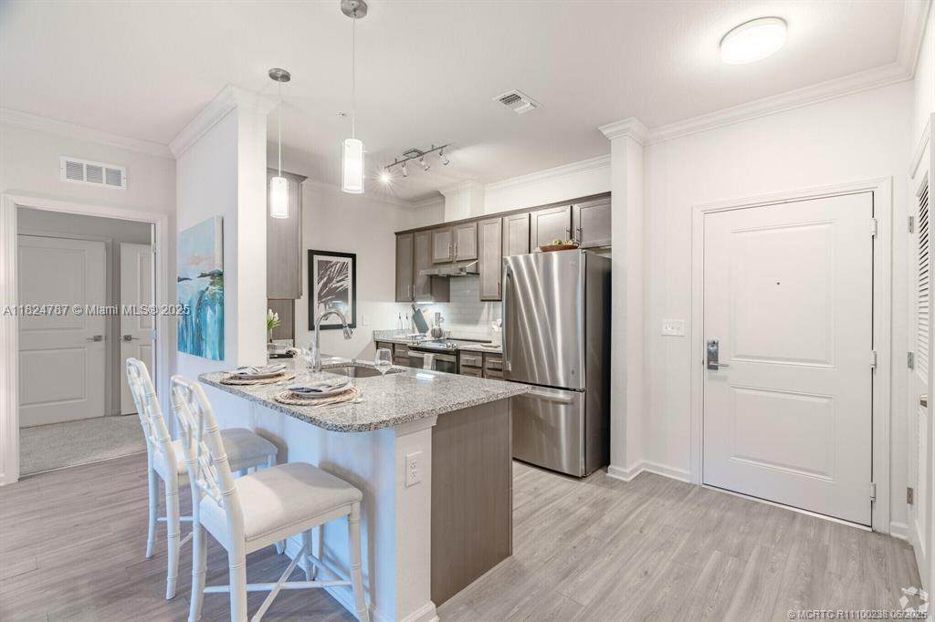 1924 Federal Highway - Photo 1