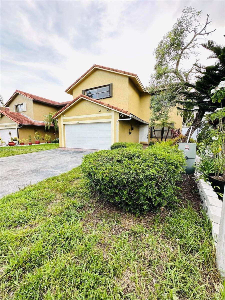 9510 151st Ct - Photo 1