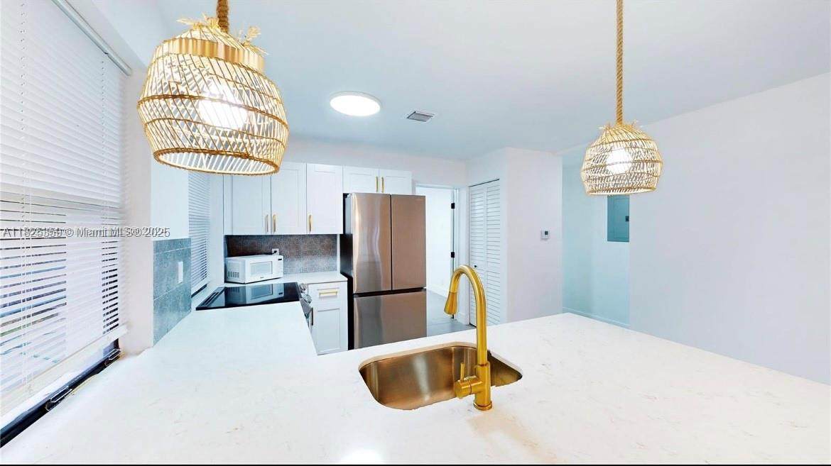 2529 181st St - Photo 1