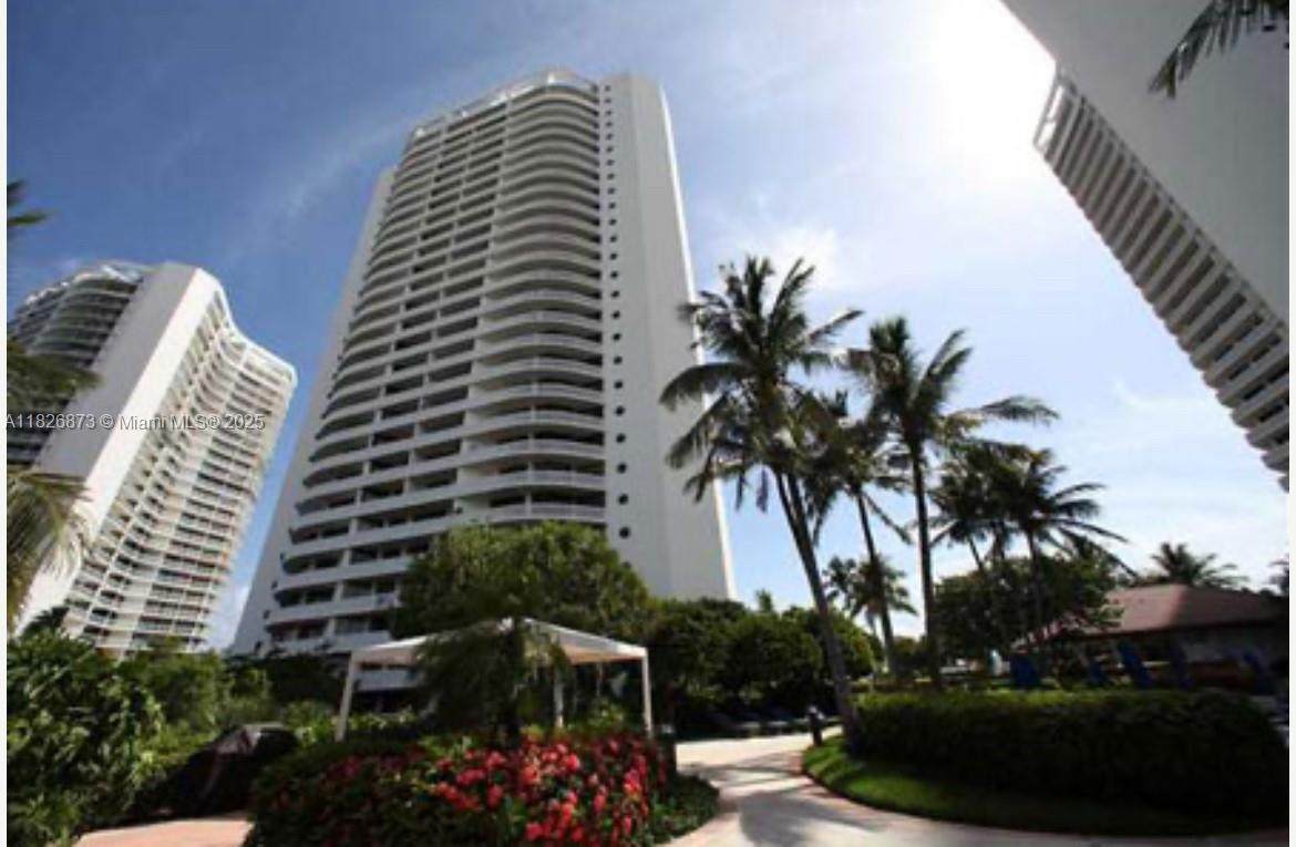3000 Island Blvd - Photo 1