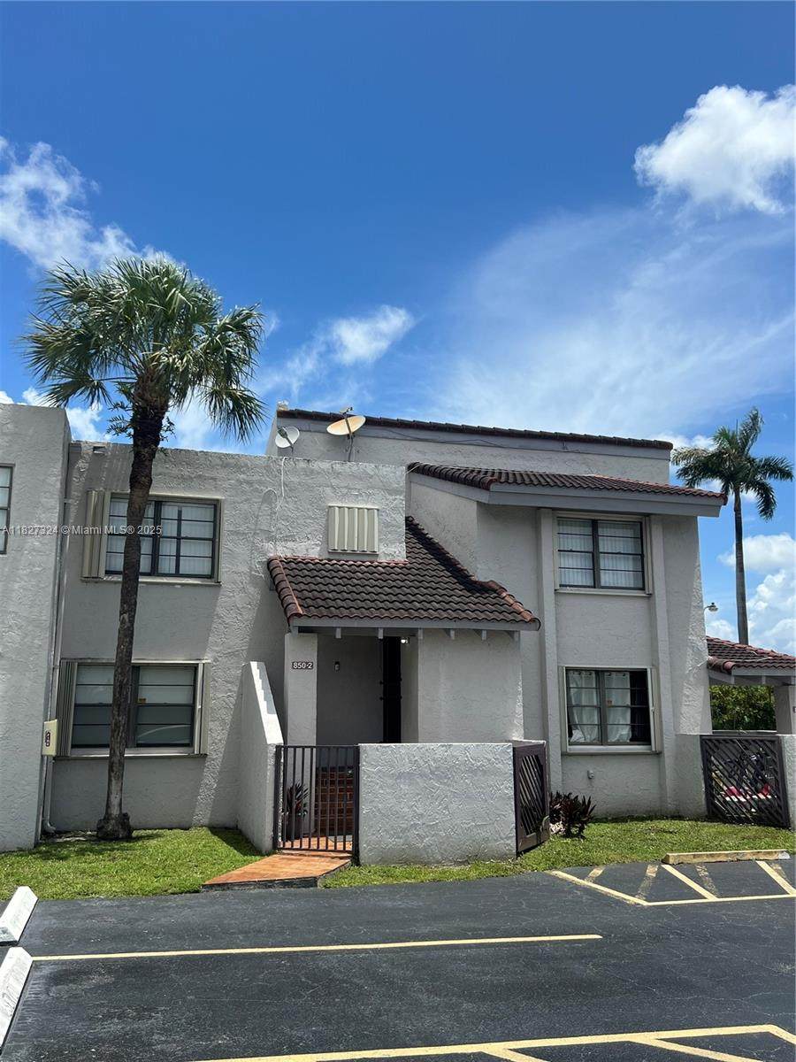 850 106th Ave - Photo 1