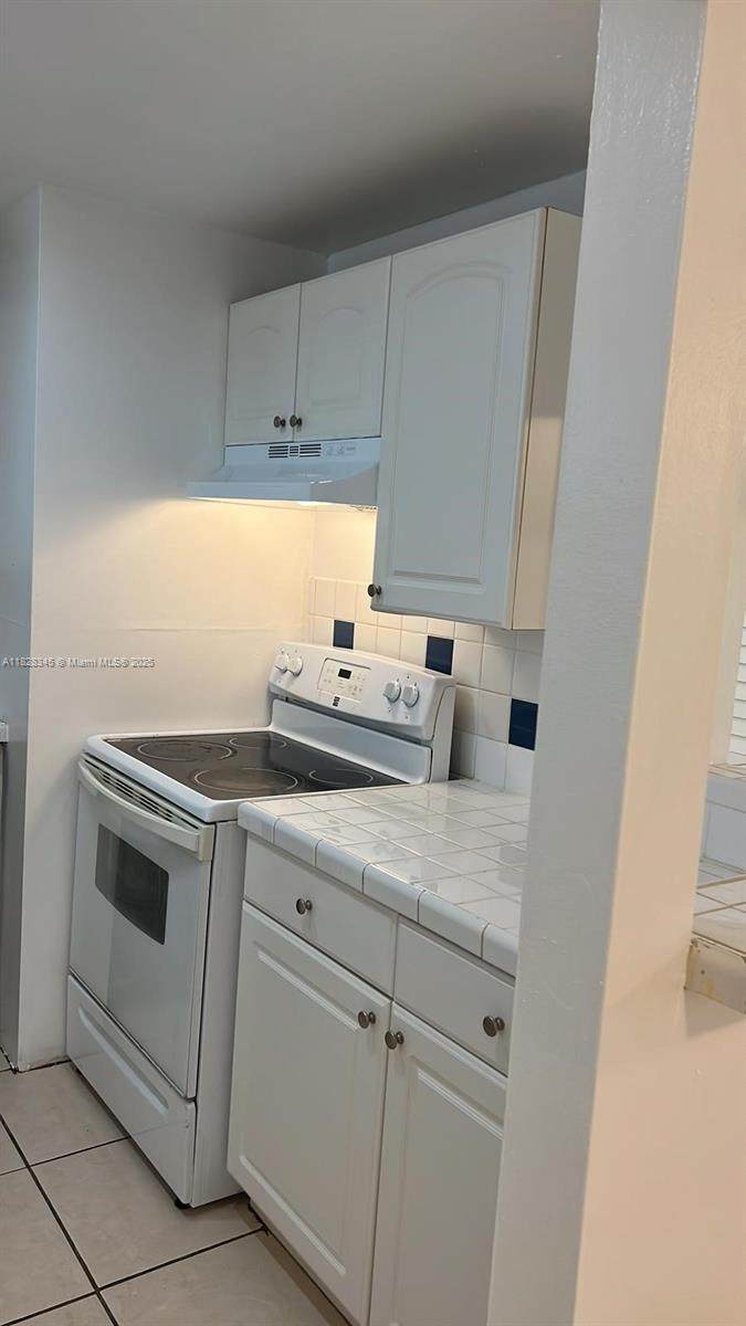 https://bt-photos.global.ssl.fastly.net/miami/orig_boomver_1_A11828345-2.jpg