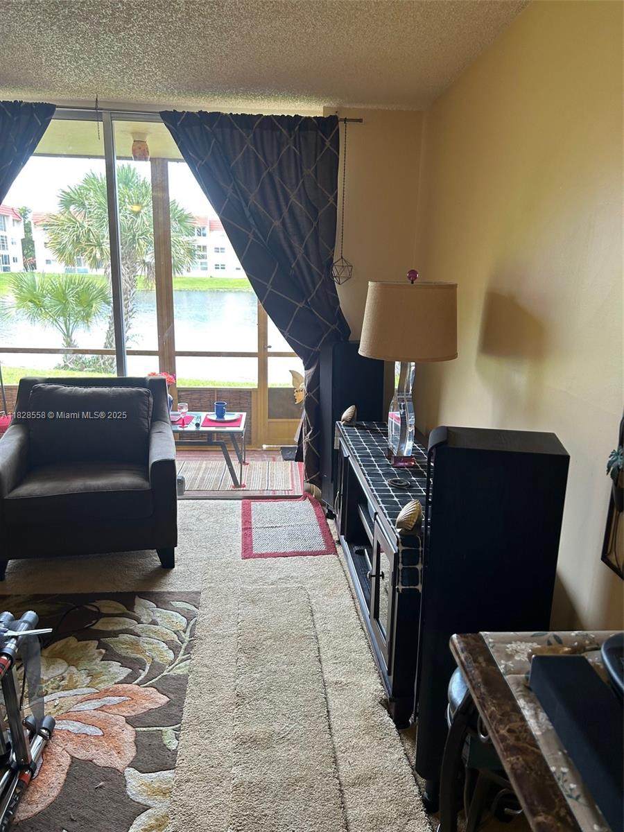 https://bt-photos.global.ssl.fastly.net/miami/orig_boomver_1_A11828558-2.jpg