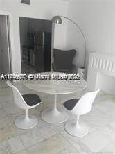 801 8th St - Photo 1