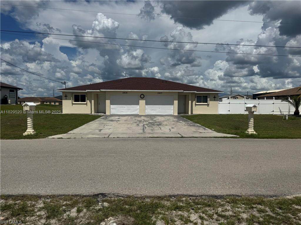 1905/1907 Gordon Ave S - Photo 1