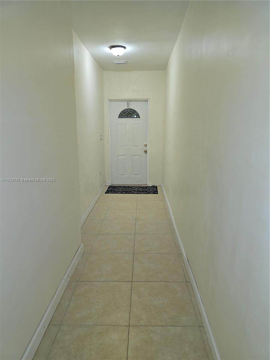 9200 164th St - Photo 1