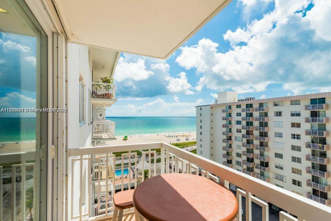 401 Ocean Dr - Photo 1