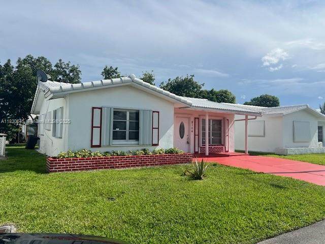 8104 58th Pl - Photo 1