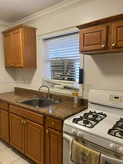 1265 24th St - Photo 1