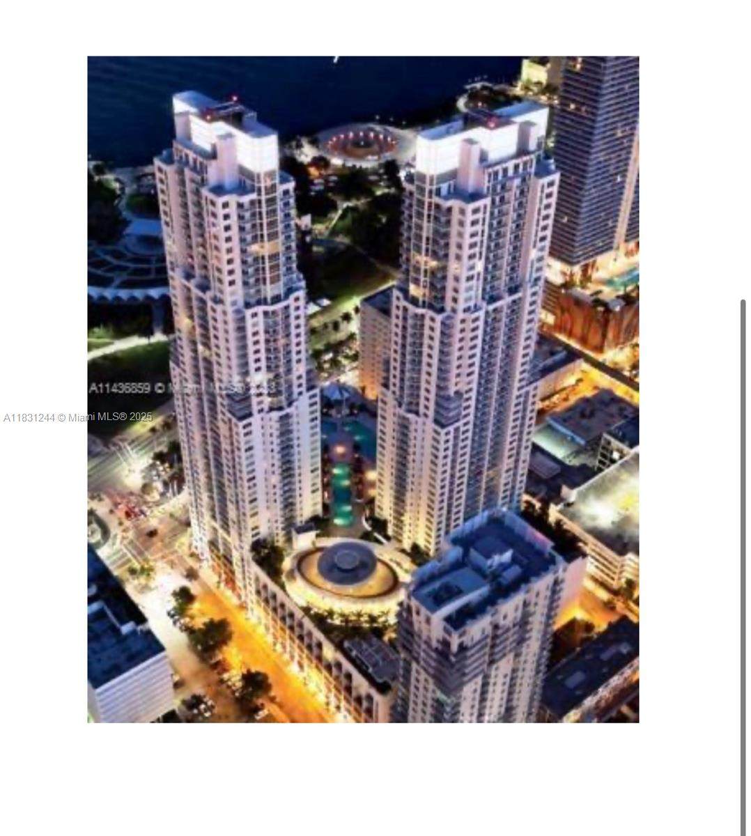 244 Biscayne Blvd - Photo 1