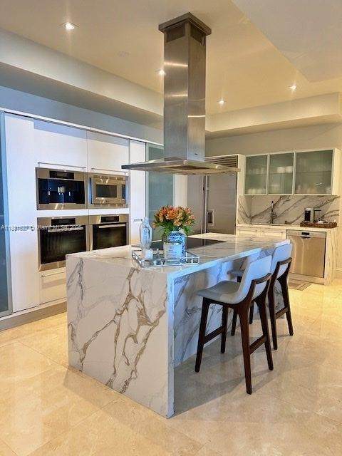 18201 Collins Ave - Photo 1