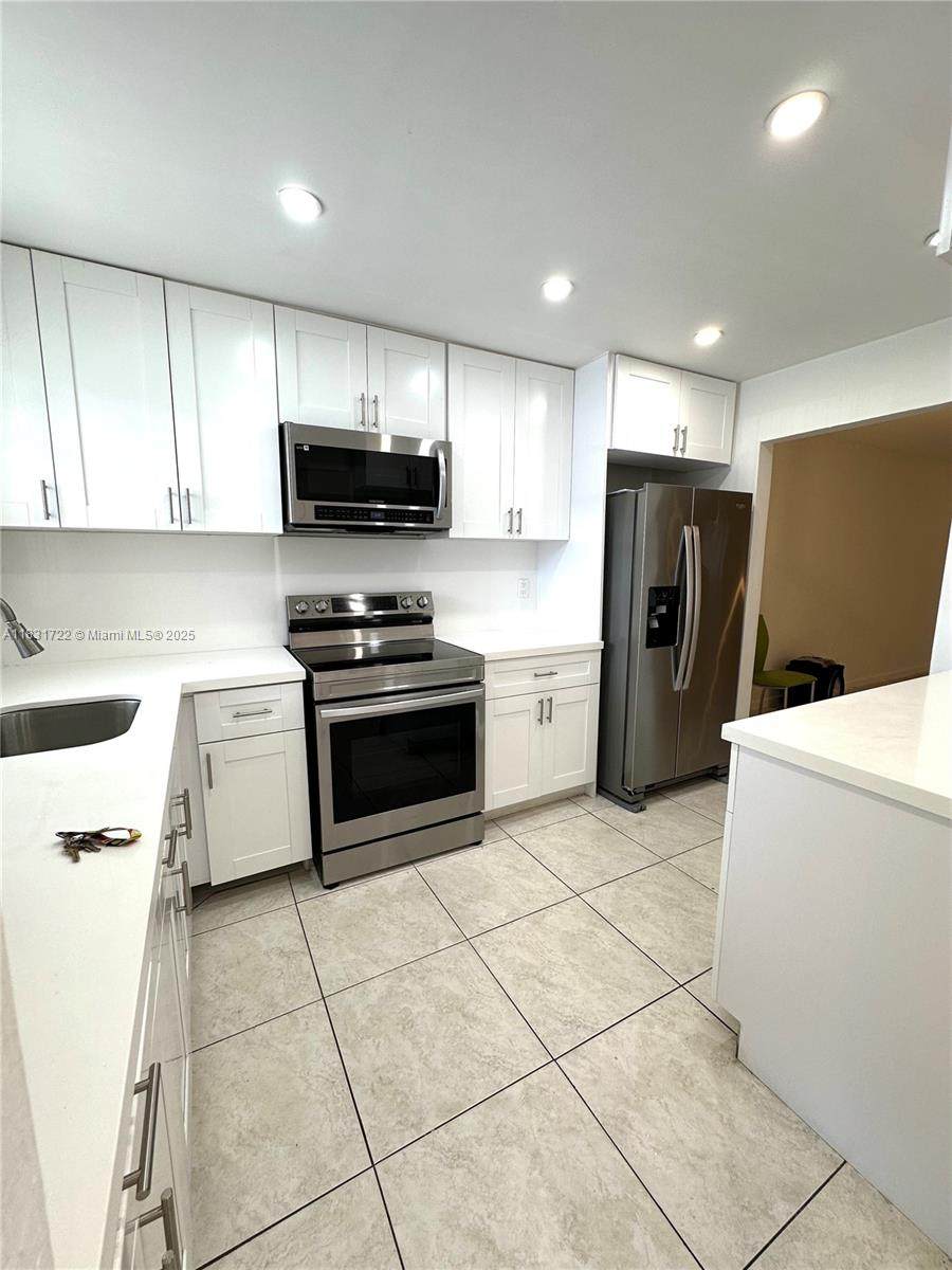 603 State Road 7 - Photo 1