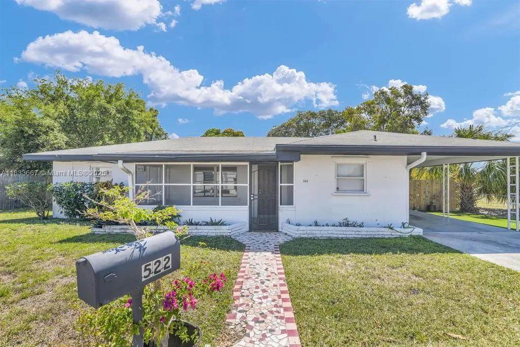 522 18th St - Photo 1