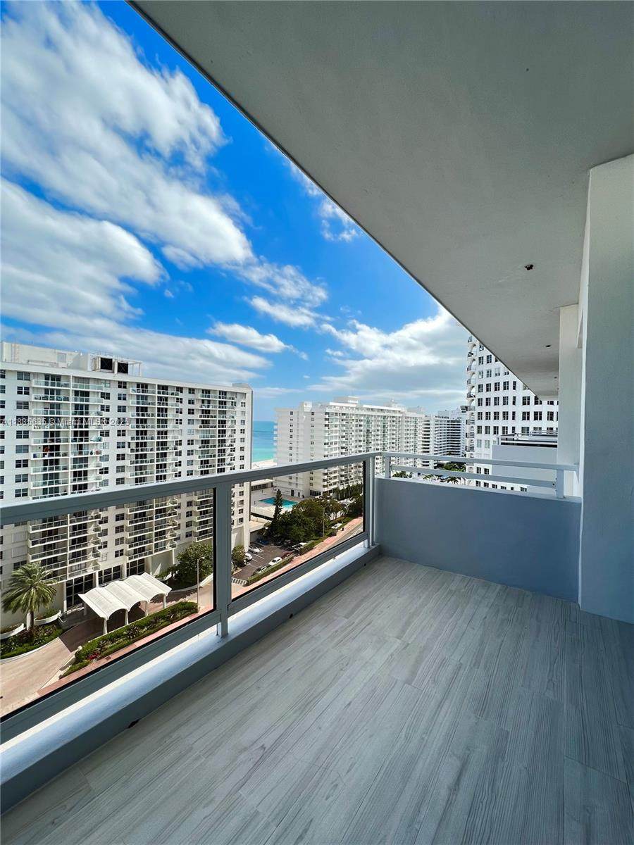 https://bt-photos.global.ssl.fastly.net/miami/orig_boomver_1_A11835635-2.jpg
