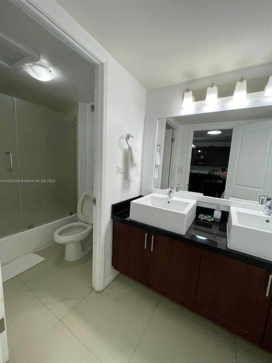 https://bt-photos.global.ssl.fastly.net/miami/orig_boomver_1_A11835846-2.jpg