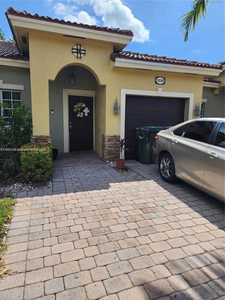 https://bt-photos.global.ssl.fastly.net/miami/orig_boomver_1_A11837239-2.jpg