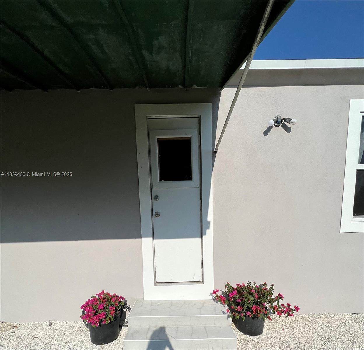 https://bt-photos.global.ssl.fastly.net/miami/1280_boomver_1_A11839466-2.jpg