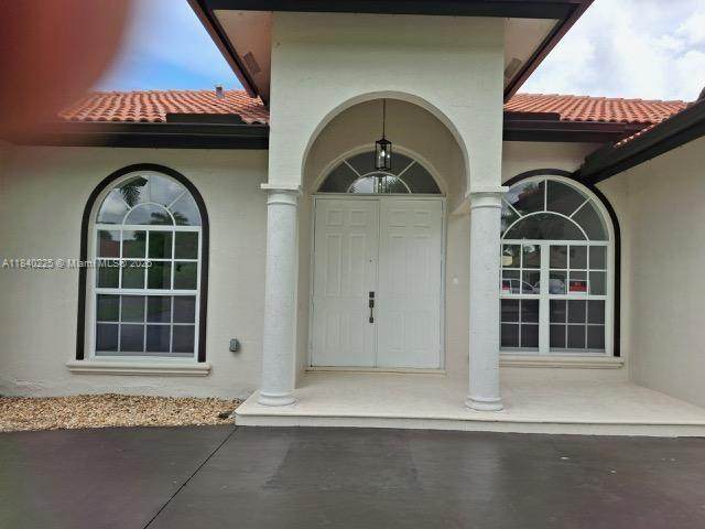 https://bt-photos.global.ssl.fastly.net/miami/orig_boomver_1_A11840225-2.jpg