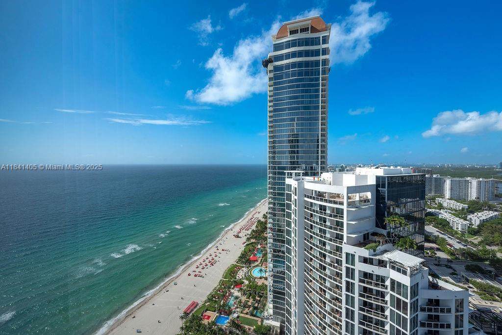 18101 Collins Ave - Photo 1