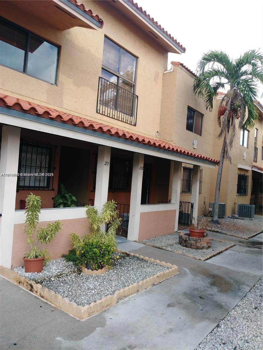 2740 62nd Pl - Photo 1