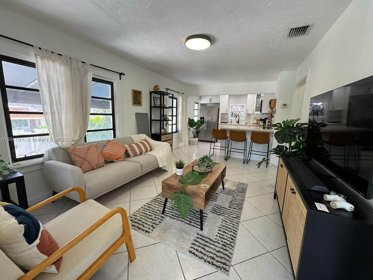 3901 6th St - Photo 1