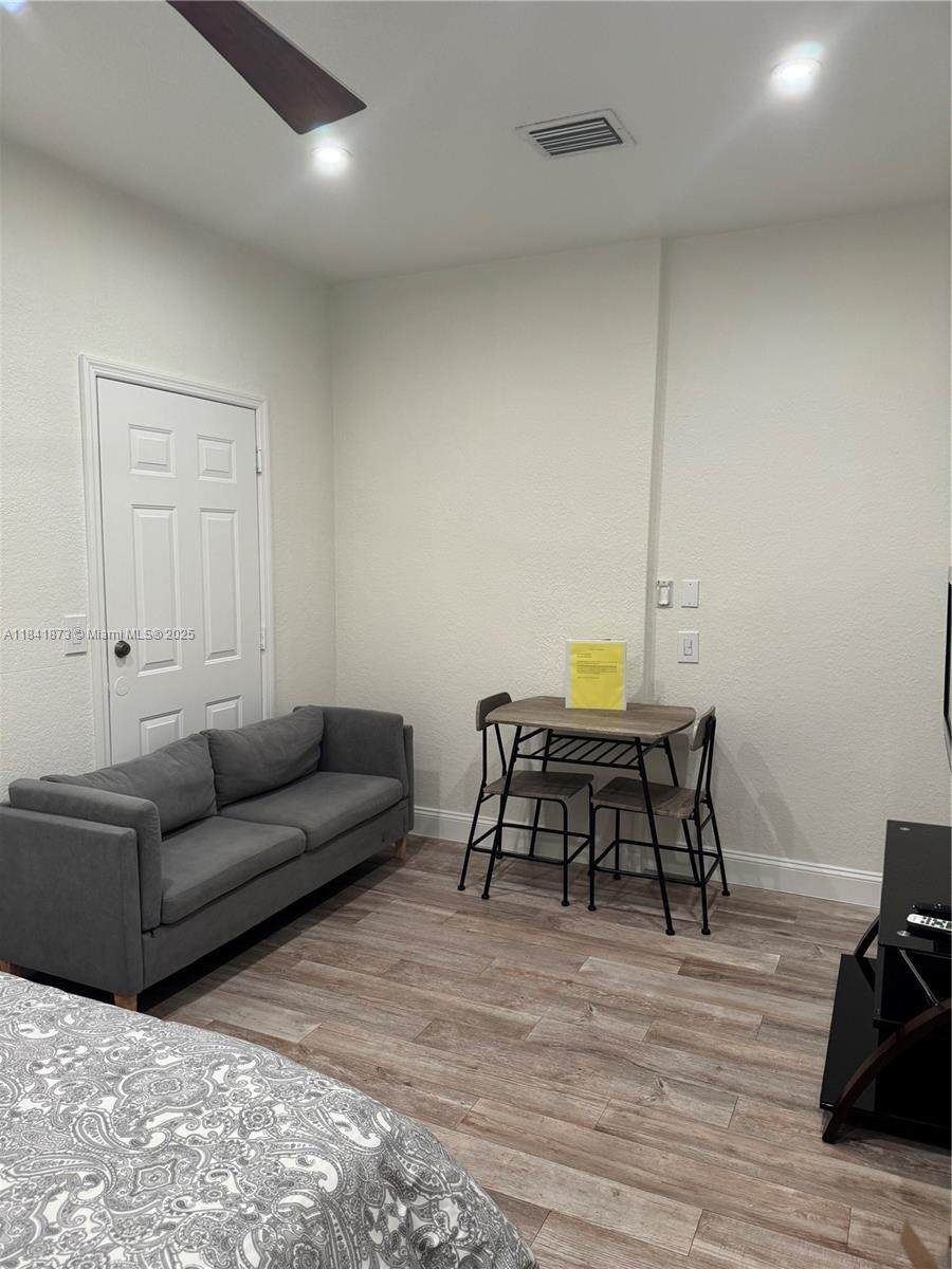 15603 178th St - Photo 1