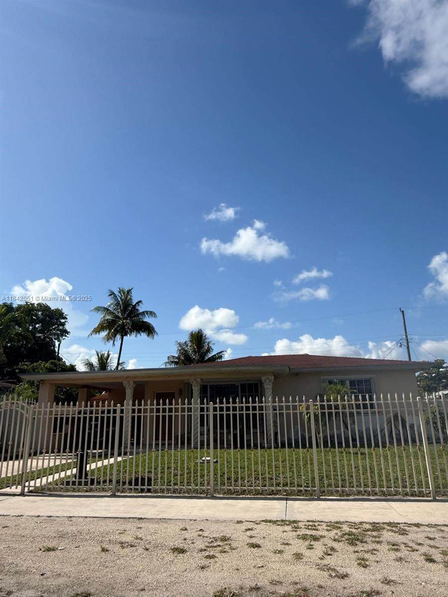 https://bt-photos.global.ssl.fastly.net/miami/orig_boomver_1_A11842051-2.jpg