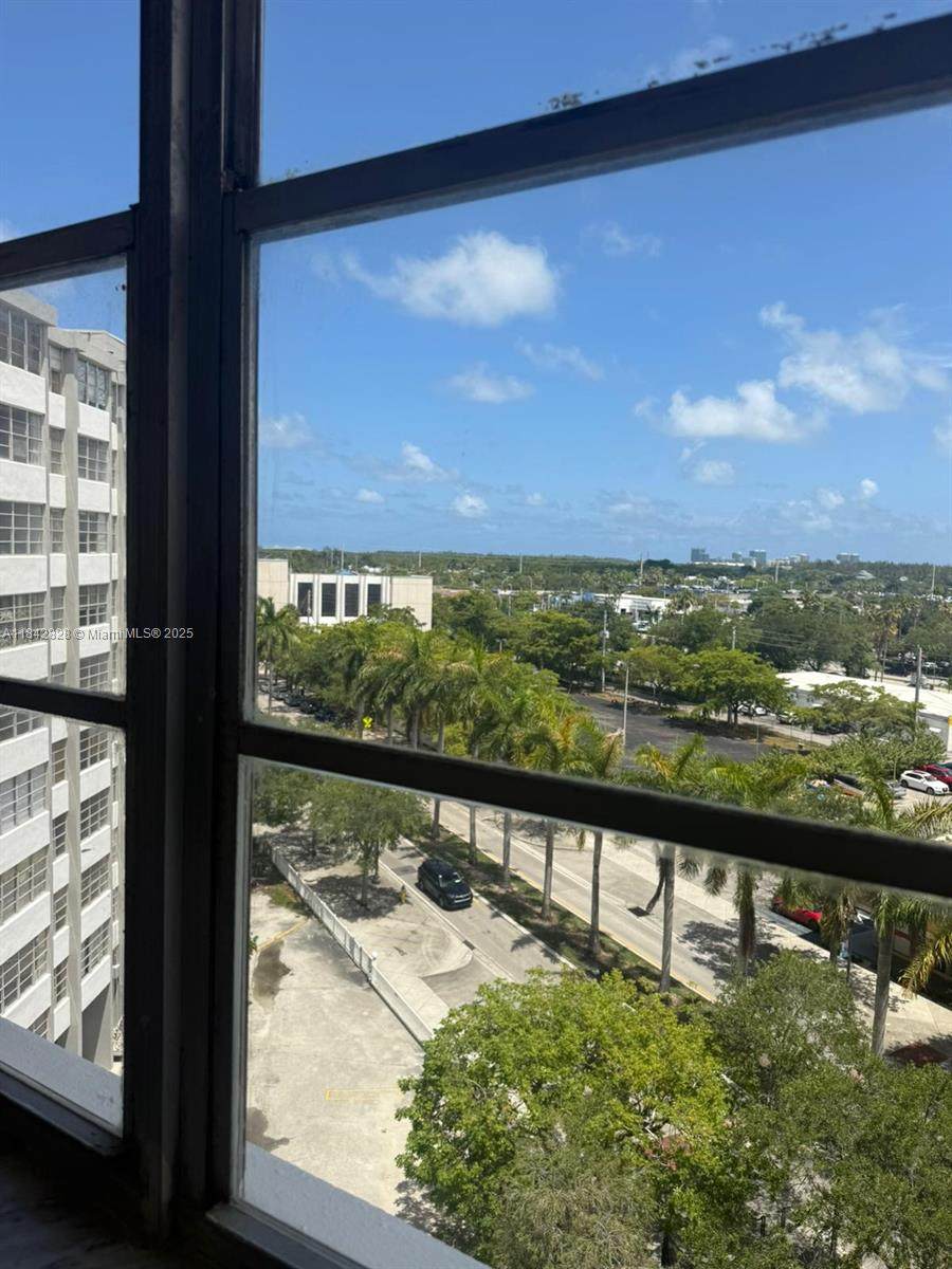 https://bt-photos.global.ssl.fastly.net/miami/orig_boomver_2_A11842828-2.jpg