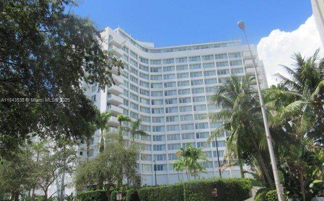 1100 West Ave - Photo 1