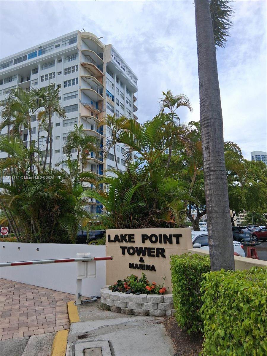 https://bt-photos.global.ssl.fastly.net/miami/orig_boomver_1_A11844375-2.jpg