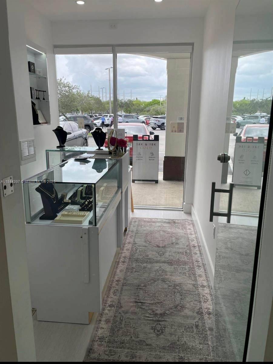 10812 58 Suite 3 - Photo 1